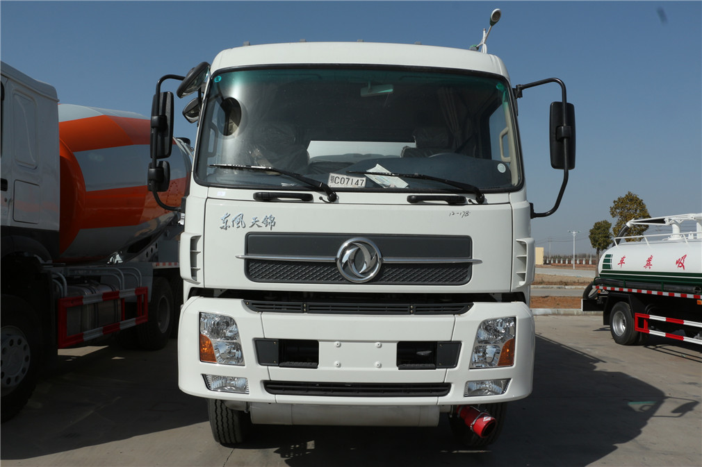 東風天錦小三軸【20立方】運油車