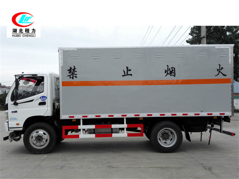 福田歐馬可5.1米雜項(xiàng)危險(xiǎn)物品廂式運(yùn)輸車【九類】