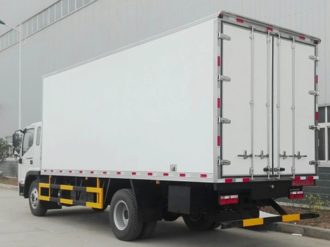 (廂長7.6米)江淮帥鈴W威斯達冷藏車